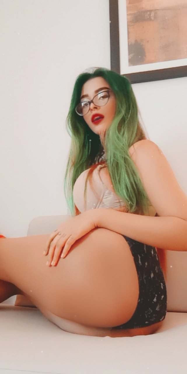 Fashion modelling portfolio